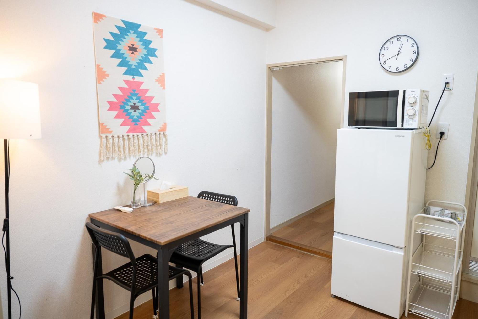 嵐 難波西 民宿 Bed And Breakfast โอซาก้า ภายนอก รูปภาพ