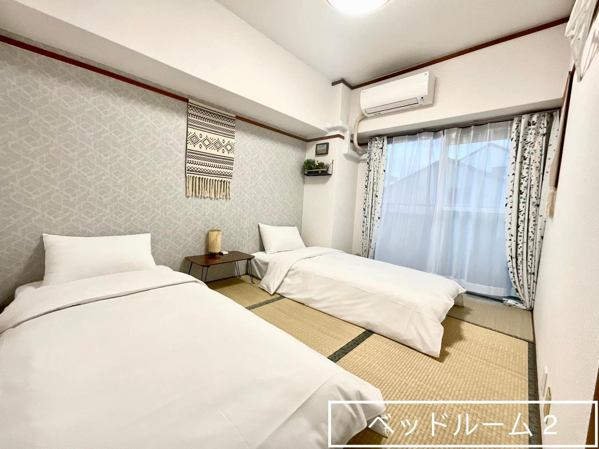 嵐 難波西 民宿 Bed And Breakfast โอซาก้า ภายนอก รูปภาพ